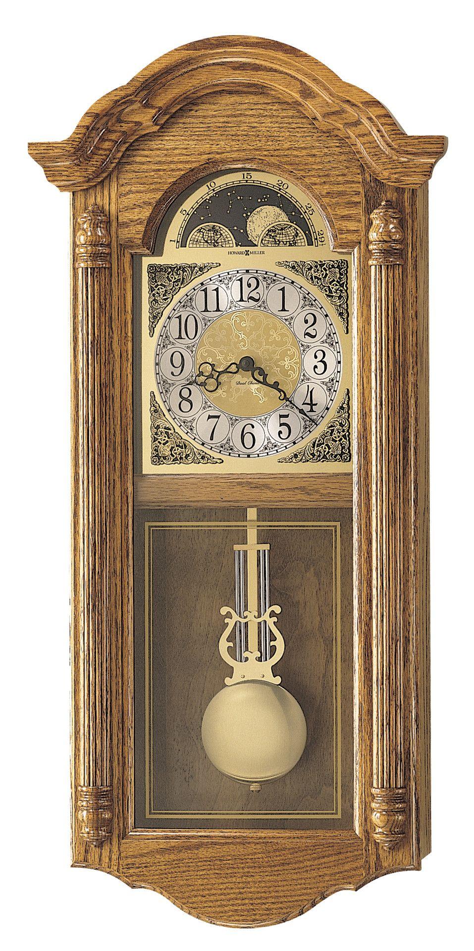 Старые часы с маятником